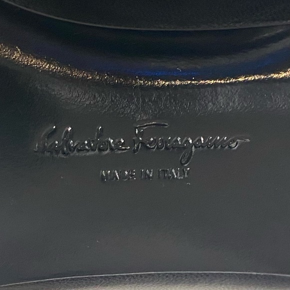 Salvatore Ferragamo Black Leather Kitten Heels Women’s Size 8.5B - Picture 8 of 12